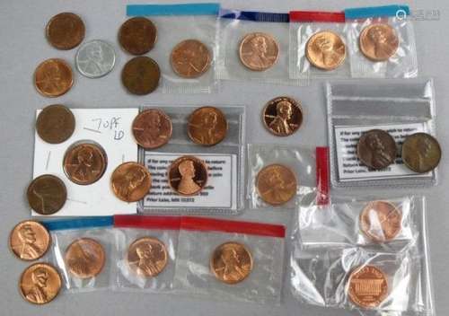 27 Various Dated Wheat, Lincoln and Canadian Pennies