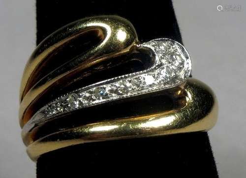 14k Yellow Gold & Diamond Ring