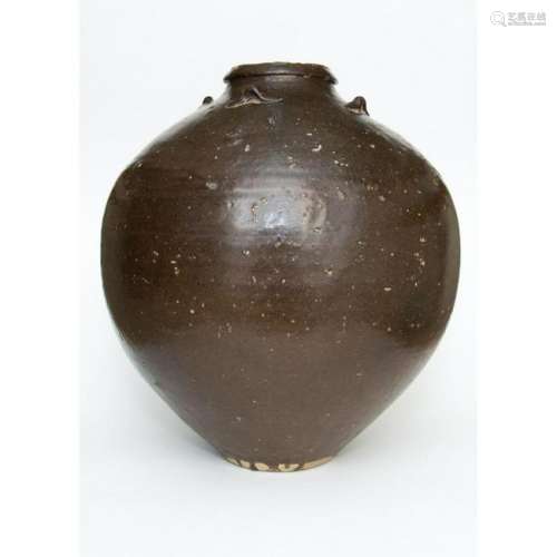 17th Century Antique Chinese Martaban Storage Jar
