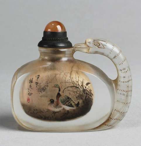 Chinese Crystal Snuff Bottle