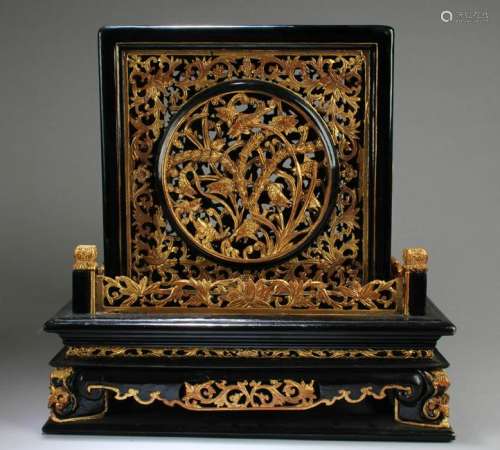 A Gilt Wood Square Shaped Carved Openwork Imperial Seal