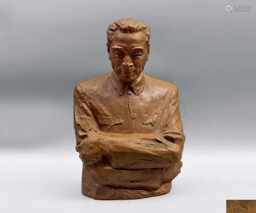 曹春生（b.1937） 总理胸像 雕塑
