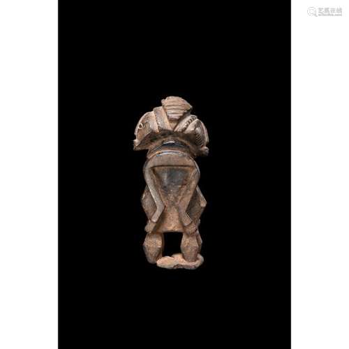 Statue Hemba kabeja, République Démocratique du Congo, H 30 cm, Bois, Provenance :, [...]