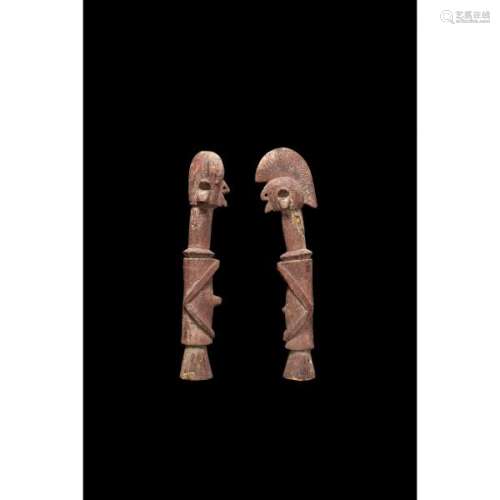 Couple de statues Wurkun Nigéria, 43 X 44 cm, Bois, pigments, Provenance :, - Lode [...]