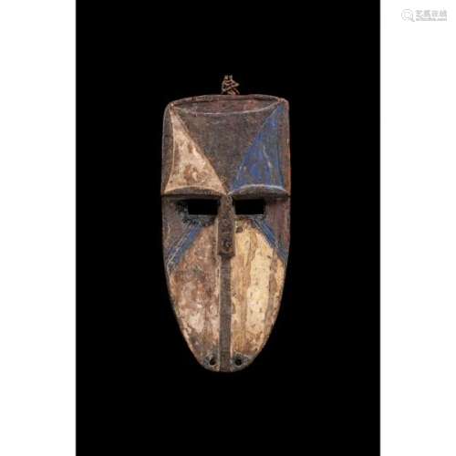 Masque Ijo, Nigéria, H 40 cm, Bois, pigments, Provenance : Collection particulière [...]