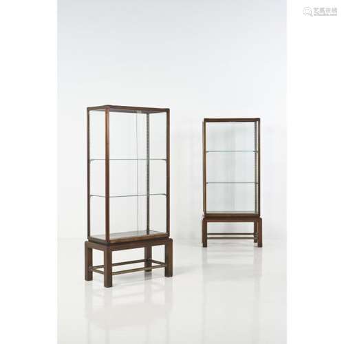 Gio Ponti (1891-1979), Paire de vitrines, Verre et bois, Gravées 'Fontana Milano' [...]