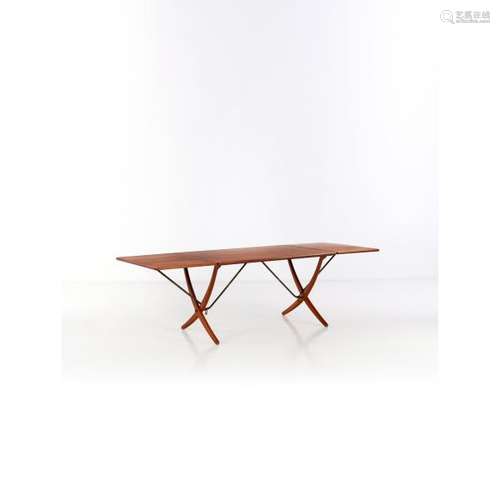 Hans J. Wegner (1914-2007), Modèle AT-314, Table à deux abattants, Chêne et [...]