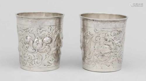 Paar Hamburger Barock-Becher. Silber. 1688/89. MZ: Jürgen Richels (1664-1711). KonischeForm,