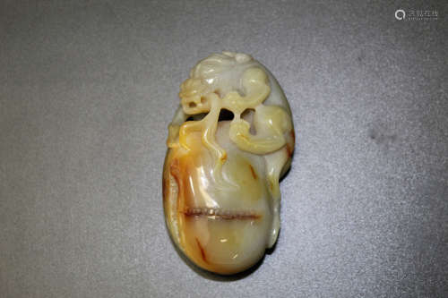 Chinese carved jade toggle.