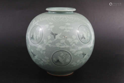 Korean celadon porcelain jar. 20th Century.