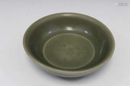 Chinese Longquan celadon porcelain dish.