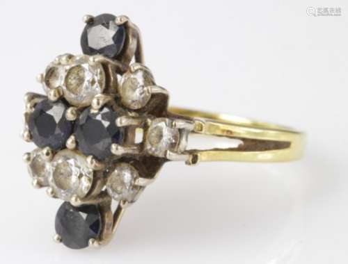 18ct Gold Sapphire and Diamond Ring size L weight 5.5g