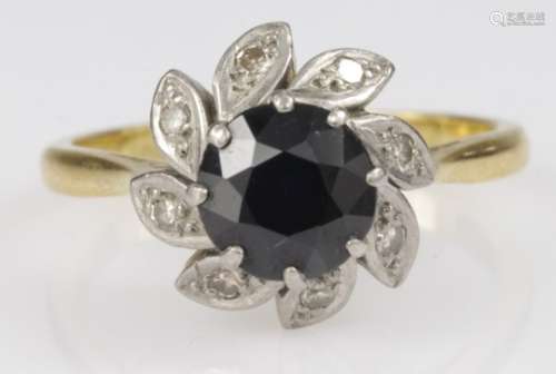 18ct Gold Sapphire and Diamond Ring size T weight 6.9g