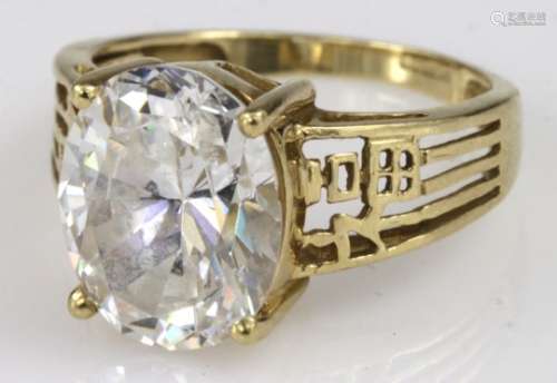 14ct Gold CZ QVC Ring size L weight 4.5g