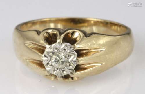 9ct yellow gold ring with 0.13ct diamond gypsy set, finger size S, weight 6.0g