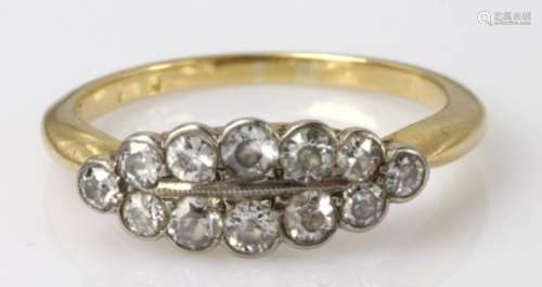 18ct yellow gold diamond twelve stone ring, finger size R, weight 4.0g