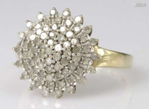 9ct yellow gold diamond cluster ring totalling 1ct, finger size Q, weight 3.9g