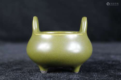 A Chinese Tea-Dust Glazed Porcelain Incense Burner