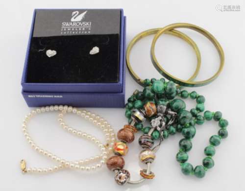 Assortment of mixed Jewellery to include, Three pairs of Swarovski stone set Earrings, Malachite
