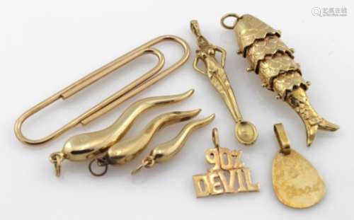 Mixed 14ct Gold Pendants incuding Fish, paper clip and horn of life weight 19.0g