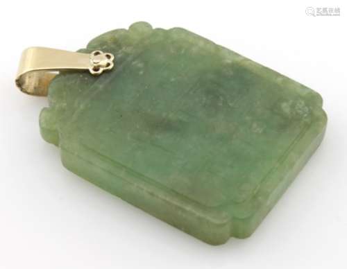 Jadeite pendant with gold bale, weight 30.5g
