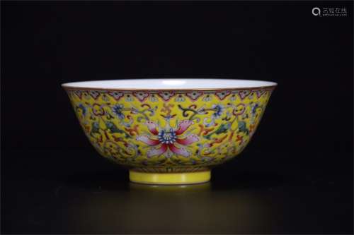 A Chinese Famille-Rose Porcelain Bowl