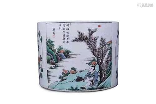 A Chinese Wu-Cai Porcelain Brush Pot