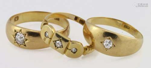 Three 18ct yellow gold diamond set band rings, weight 10.3g