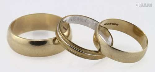 Three 9ct Gold wedding bands weight 10.6g