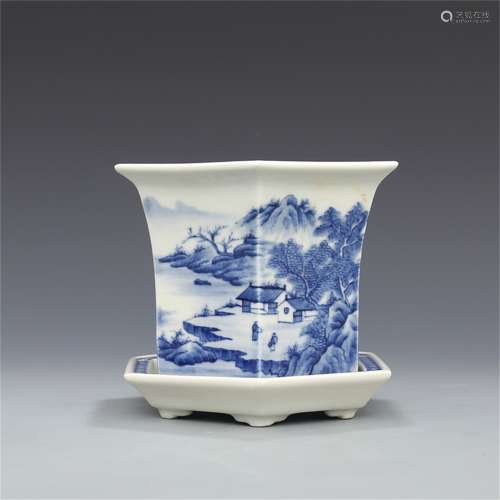 A Chinese Blue and White Porcelain Planter