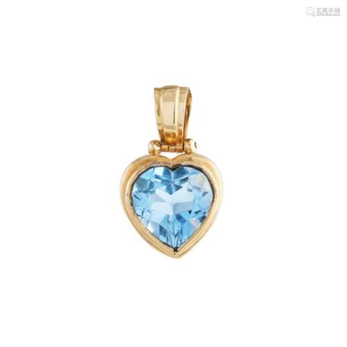 Colgante diseño corazón en oro con símil de topacio azul.
