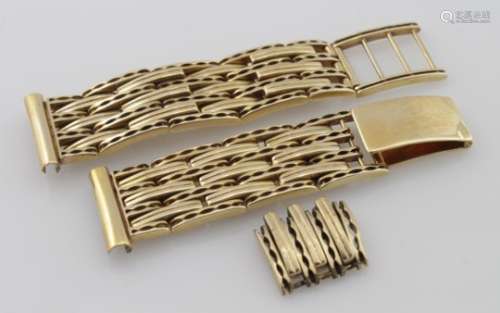 9ct gold (hallmarked Birmingham 1962?) expandable watch strap with spare link. Total weight 27g