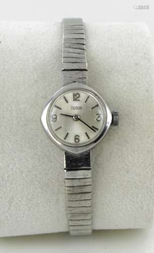 Ladies 9ct white gold cased Tudor (Rolex) wristwatch on a 9ct white gold bracelet, not working