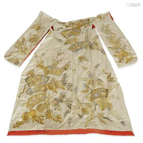 A Japanese silver and gold embroidered kimono, 20th