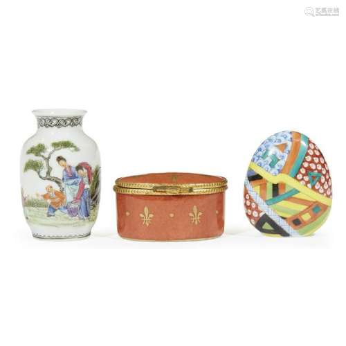 A group of three porcelain cabinet items, 20th century