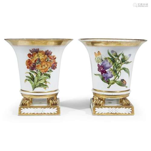 A pair of Dartes Frères painted porcelain bulb pots,