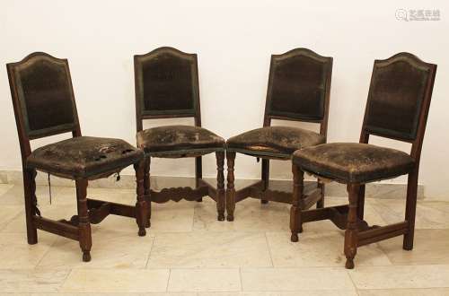 Four baroque chairs, each with turned legs and car…