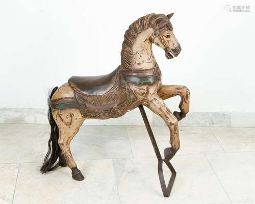 Children's Play horse Wooden sculpted horse with r…