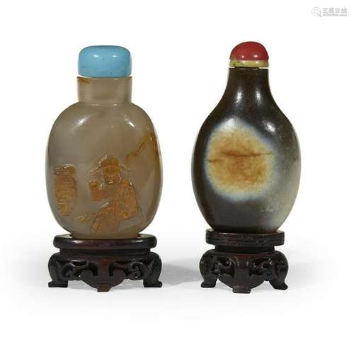 A Chinese carved agate snuff bottle and a grey and