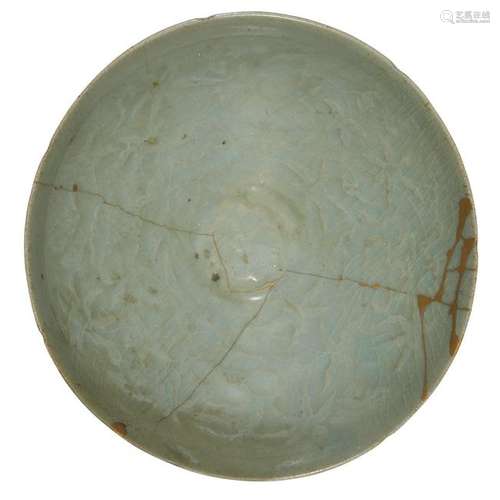 A Korean carved celadon bowl with hibiscus decoration