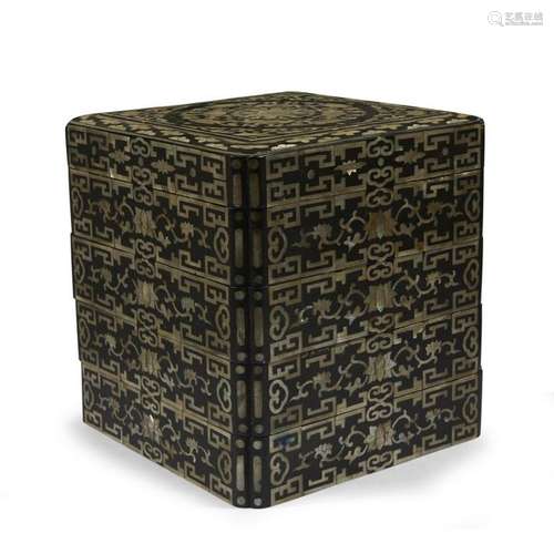 A Korean mother-of-pearl four-tier picnic box joseon