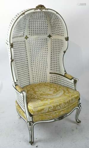 French-Style White Porter Chair