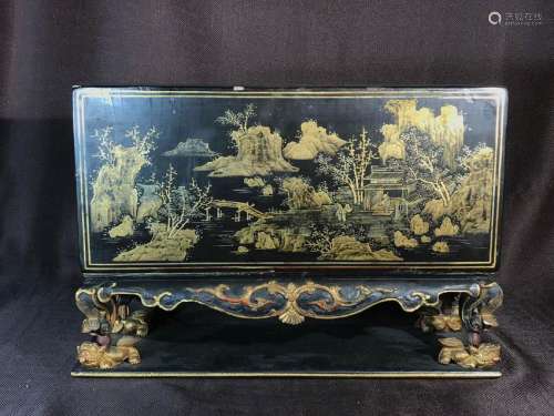 Chinese Export Lacquer Box with Figurines