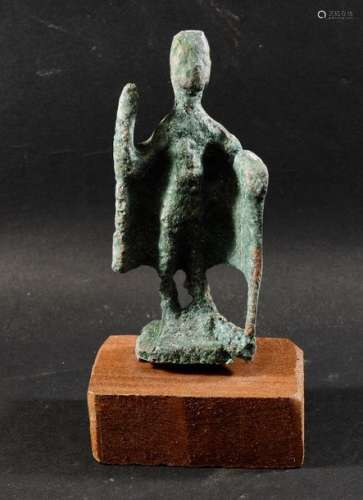 Statuette représentant un chef de tribu.Bronze ou …