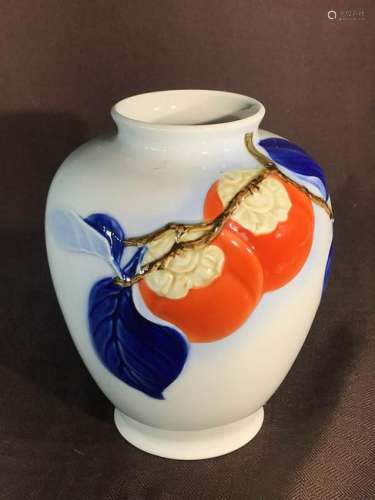 Japanese Fukugawa Porcelain - Moriage Design
