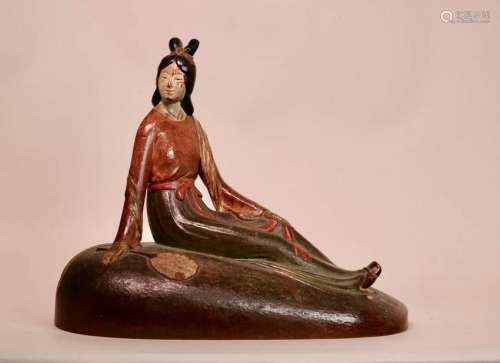 Japanese Wood Sculpture of a Beauty