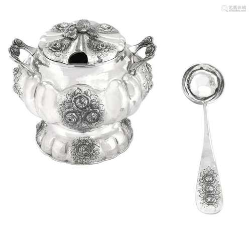 An Austrian .800 Silver Soup Tureen Height 9 3/4