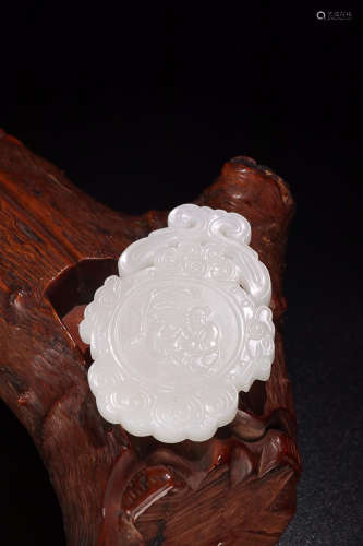 HETIAN JADE 'TONGZI' PENDANT