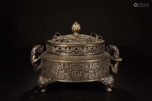 STERLING SILVER DRAGON PATTERN TRIPOD CENSER WITH LION EAR