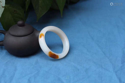 HETIAN JADE BANGLE